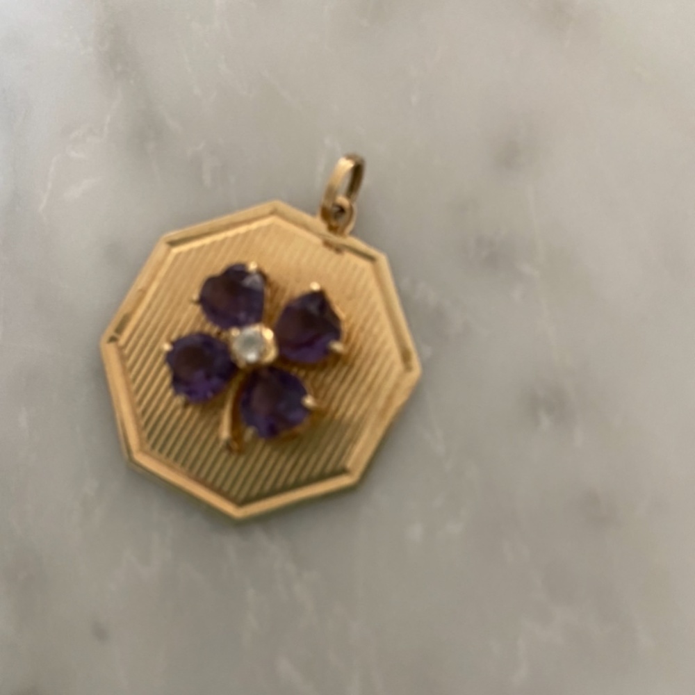 14k and Amethyst Clover Pendant